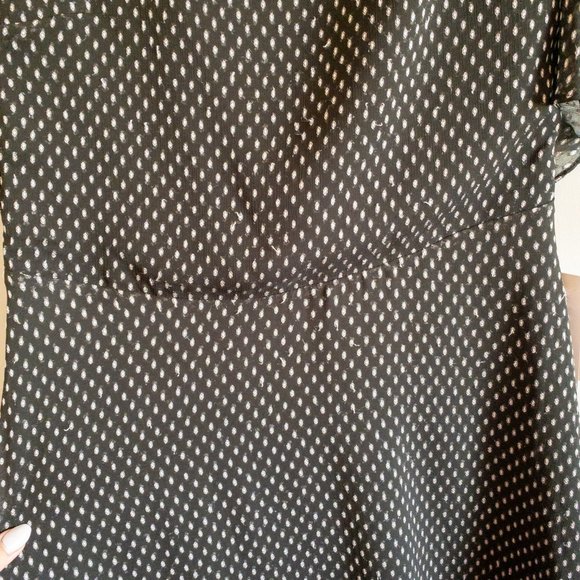 H by Halston Polka Dot Flutter Sleeve Dress - Picture 3 of 13